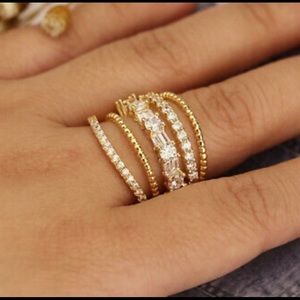 🚨SOLD🚨✨ NEW 18K Yellow Gold Plated Ring ✨